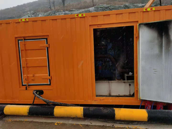 金寨发电机出租 柴油发电机组电压低报警怎么办?