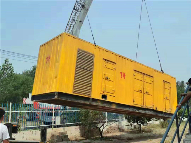 金寨300KW柴油发电机组油耗是多少?