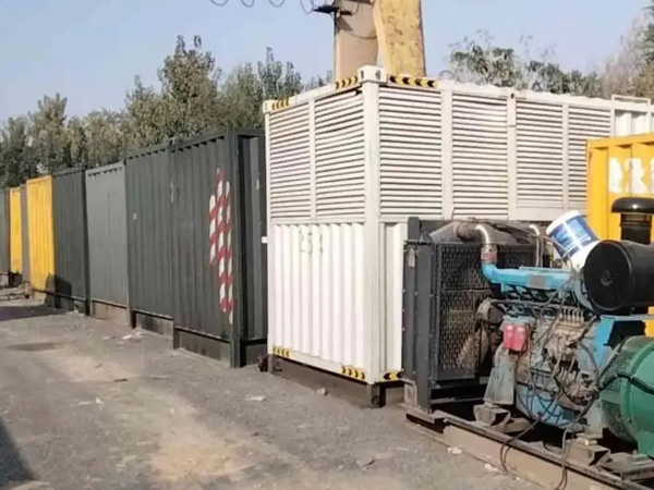 金寨200KW柴油发电机机组每小时油耗是多少?